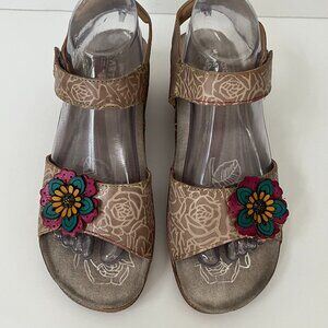 Spring Step L'Artiste Sandals Cork Wedge Gray Floral Leather Straps Size 40/9.5